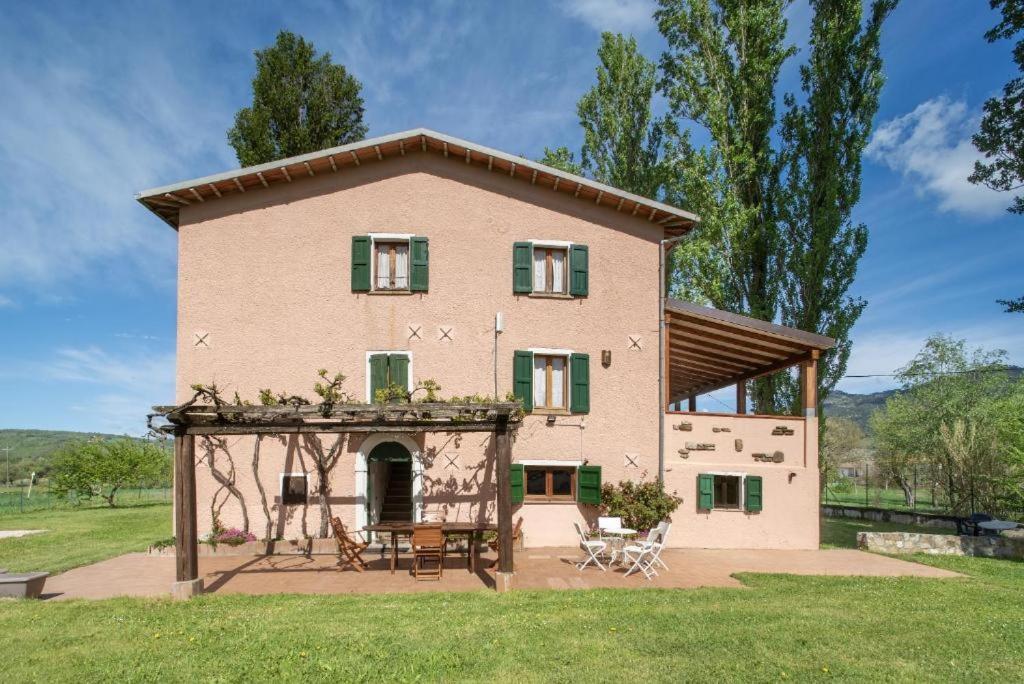 Vila Splendida Dimora Del 1600 Gubbio Exteriér fotografie